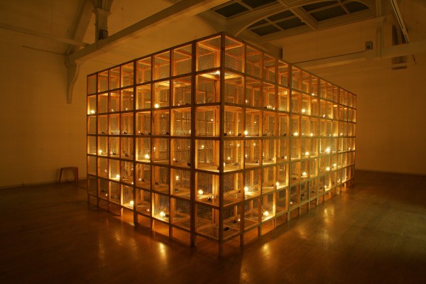 Mona Hatoum, Current Disturbance, 1996. Photo: Geoff Craddick/PA/Whitechapel Gallery