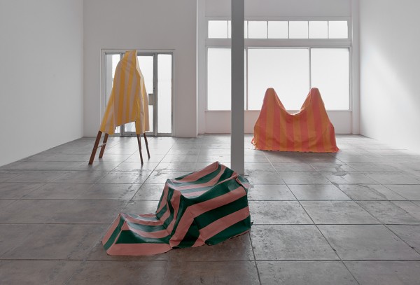 Math Bass, Body No Body, 2011. Courtesy Overduin and Kite.