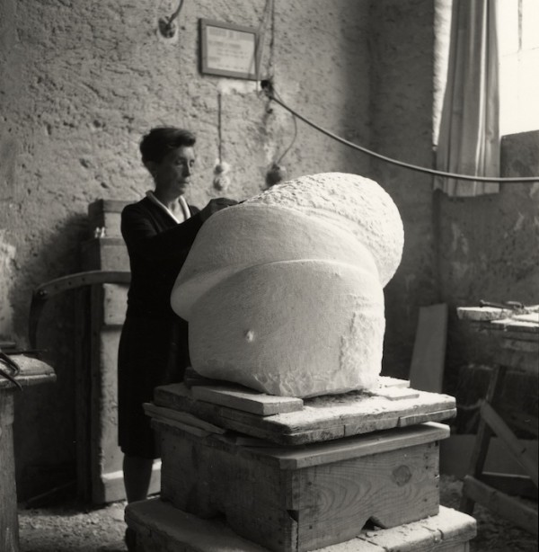 Louise Bourgeois working on Sleep II in Italy, 1967. Photo: Studio Fotografico, Carrara. © The Easton Foundation.