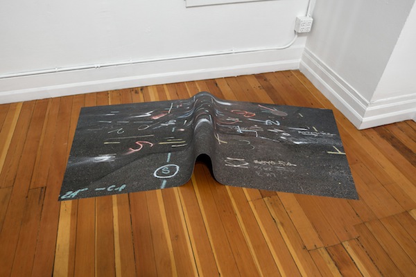 Leif Anderson. Purple Slurry, 2015; installation view, TATTARRATTAT, 2015. Courtesy of the artist and Melanie Flood Projects. Photo: Worksighted.